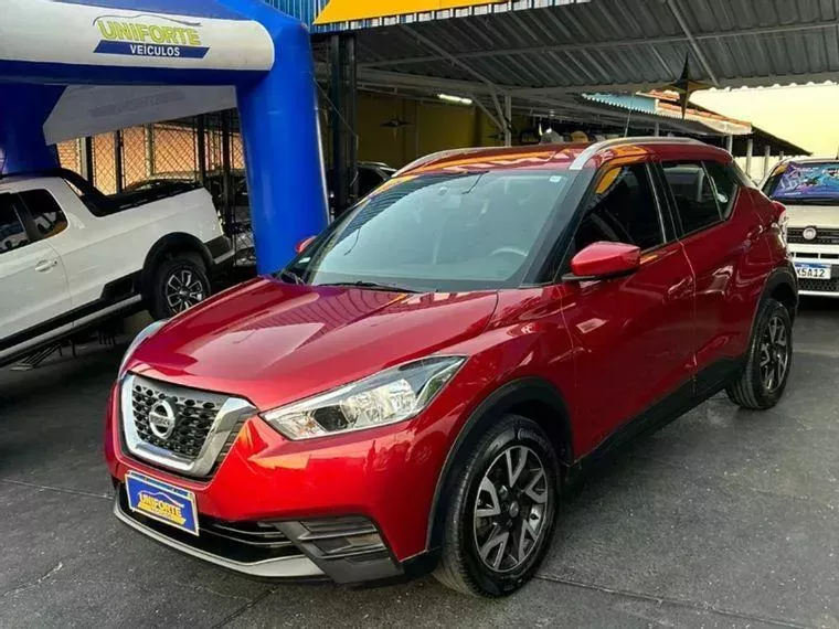 Nissan Kicks Vermelho 4