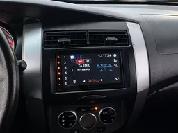 Nissan Livina