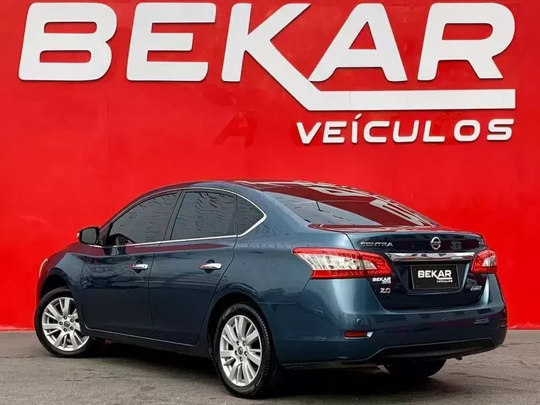 Nissan Sentra Azul 6