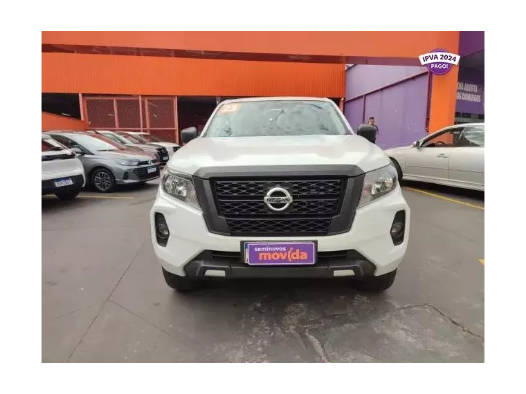 Nissan Frontier Branco 7