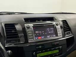 Toyota Hilux SW4