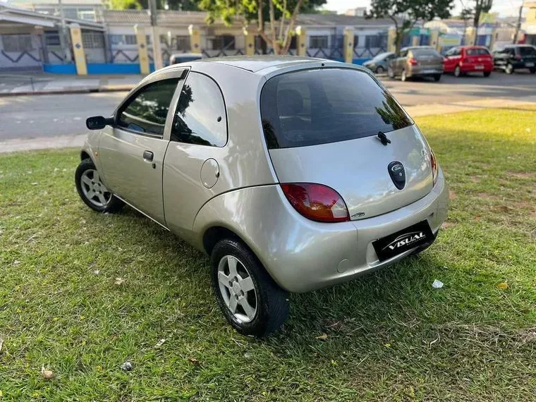 Ford KA Prata 4