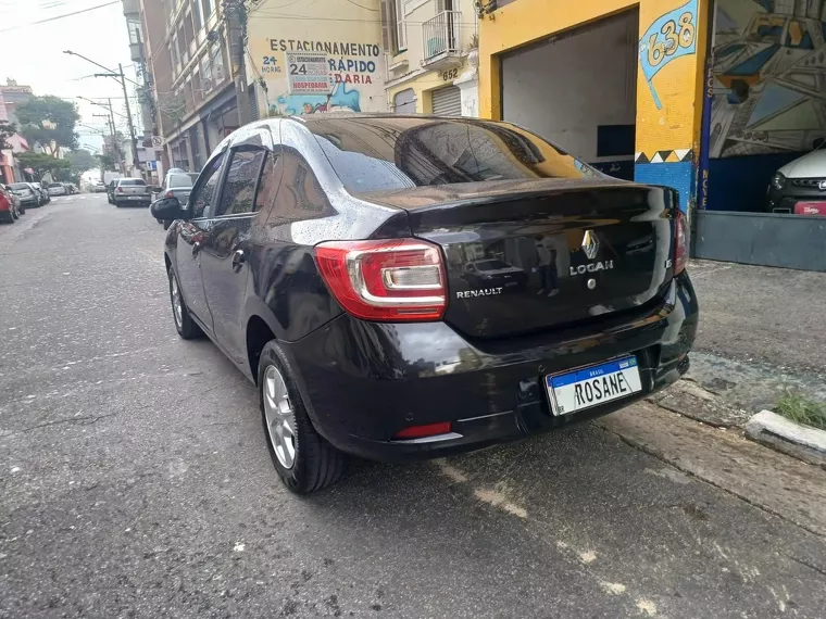 Renault Logan Preto 4