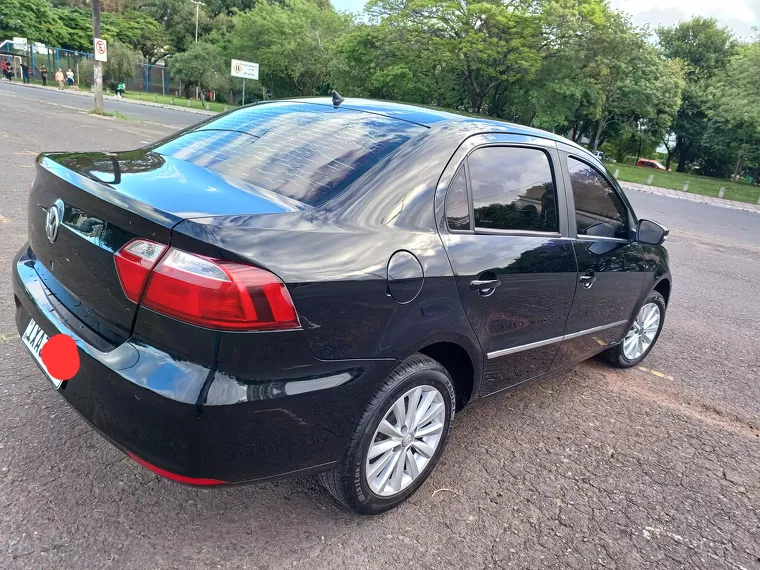 Volkswagen Voyage Preto 8