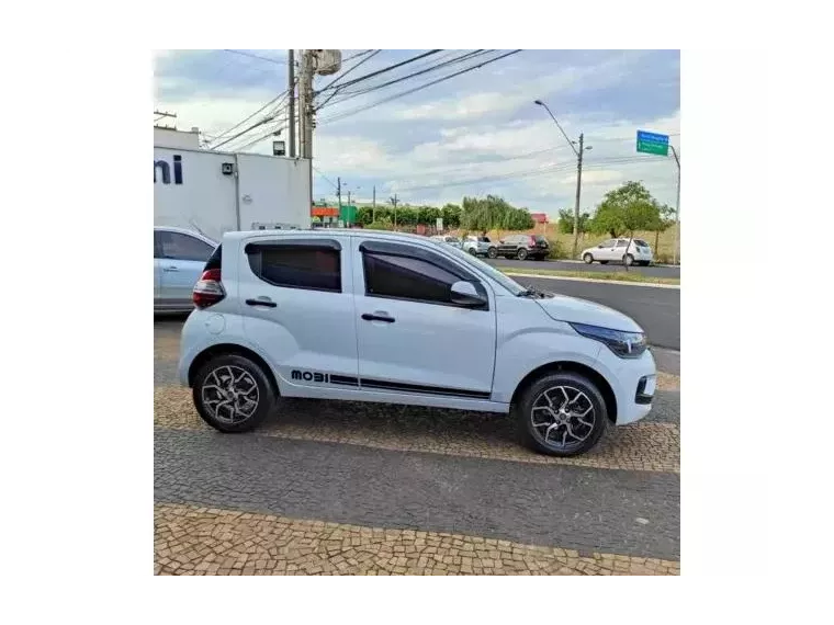 Fiat Mobi Branco 8