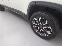 Jeep Commander