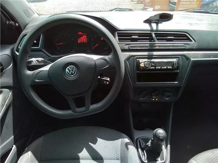 Volkswagen Voyage Branco 3