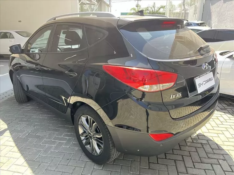 Hyundai IX35 Preto 16