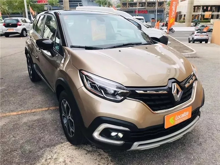 Renault Captur Bege 9