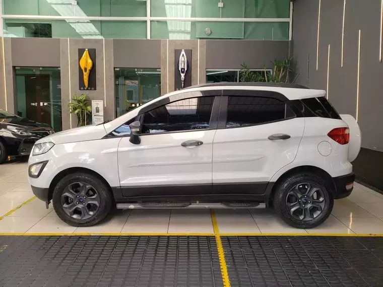 Ford Ecosport Branco 14