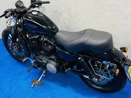 Sportster 883
