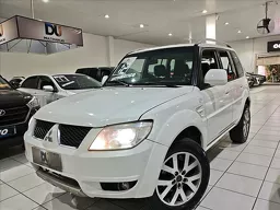 Mitsubishi Pajero TR4