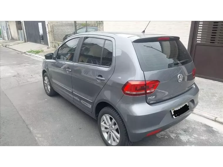 Volkswagen Fox Cinza 4