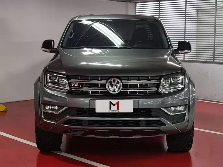 Volkswagen Amarok Cinza 2