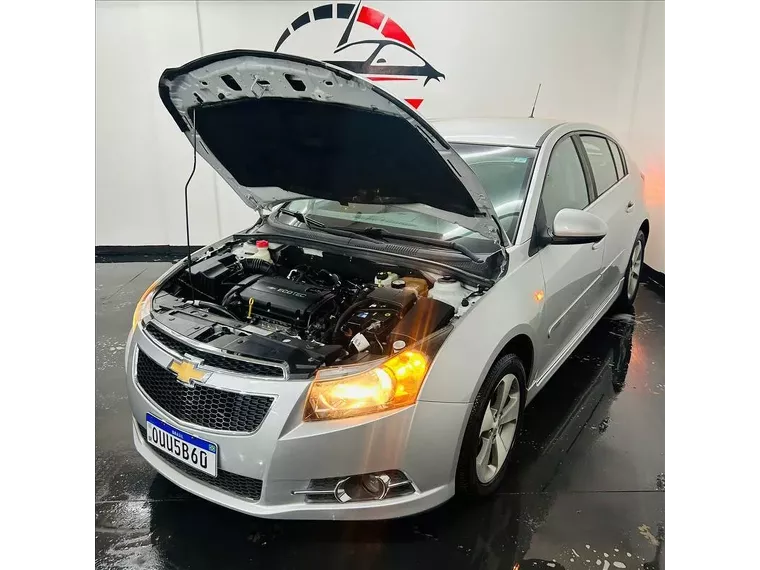 Chevrolet Cruze Prata 8