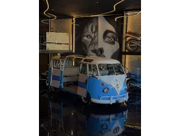 Volkswagen Kombi