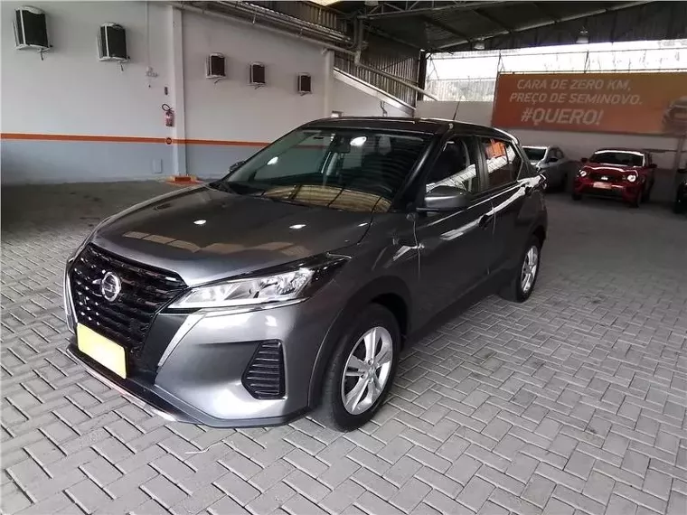 Nissan Kicks Cinza 8