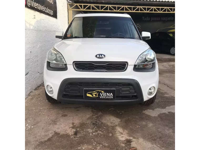 KIA Soul Branco 2