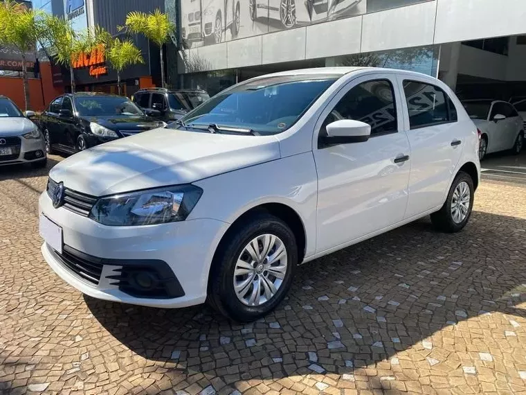 Volkswagen Gol Branco 4