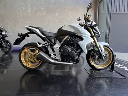 CB 1000