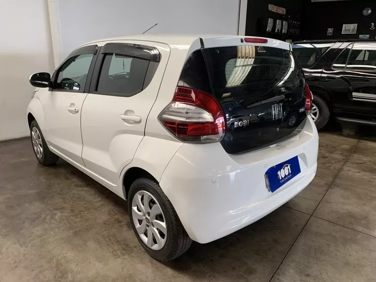 Fiat Mobi Branco 7