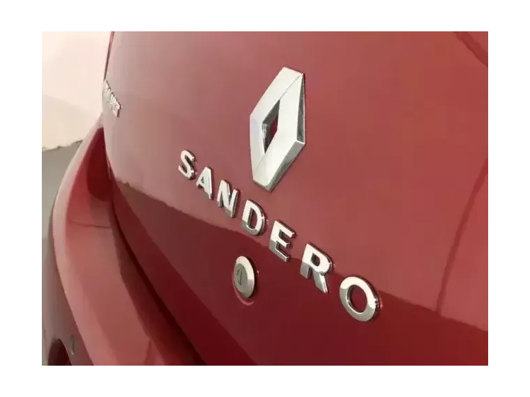 Renault Sandero Vermelho 4