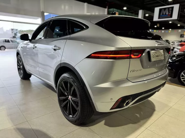 Jaguar E-pace  Prata 15