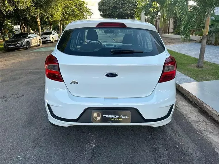 Ford KA Branco 5