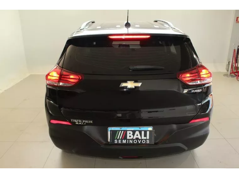 Chevrolet Tracker Preto 2