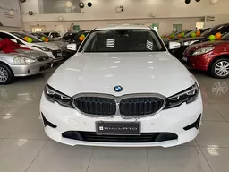 320i