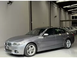 BMW 528i