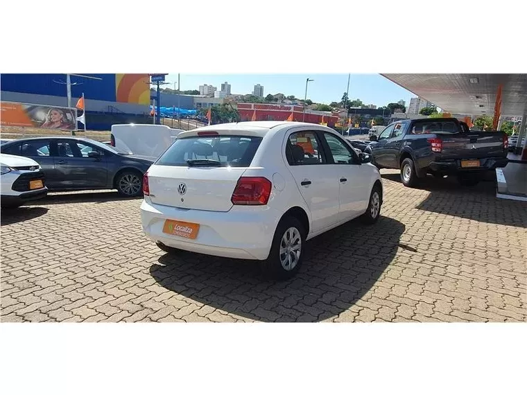 Volkswagen Gol Branco 1