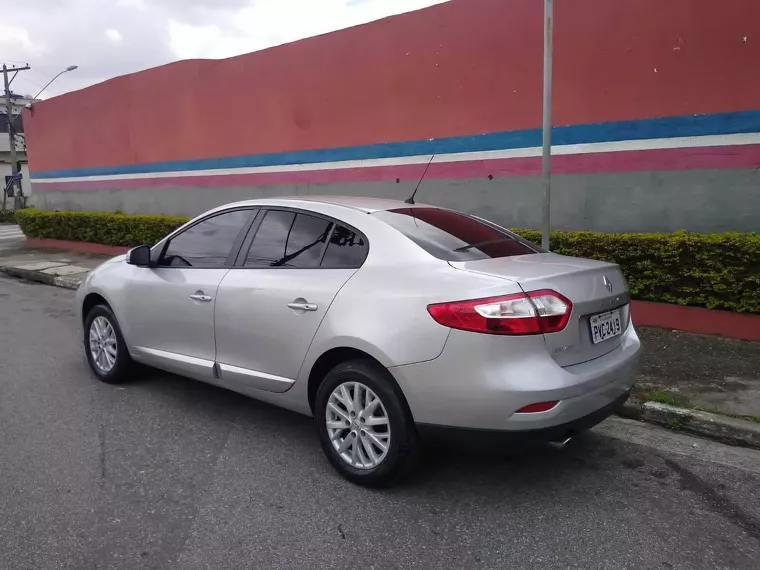 Renault Fluence Prata 11