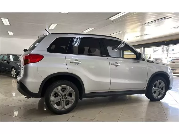 Suzuki Vitara Branco 8