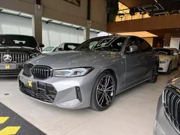 BMW 320i