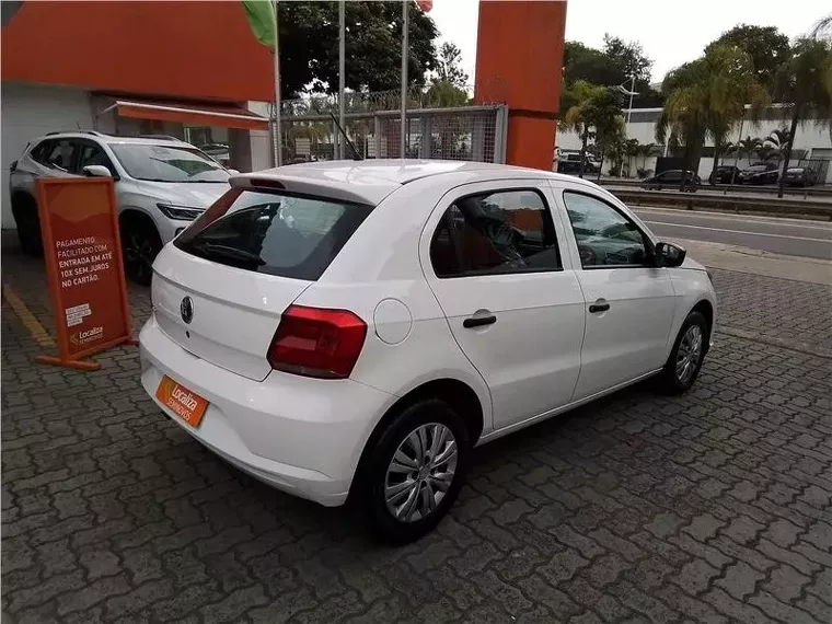 Volkswagen Gol Branco 2