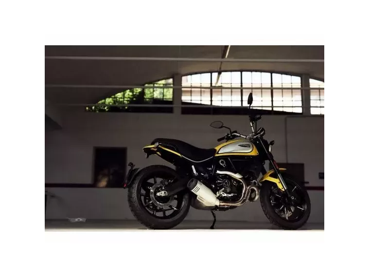 Ducati Scrambler Amarelo 4