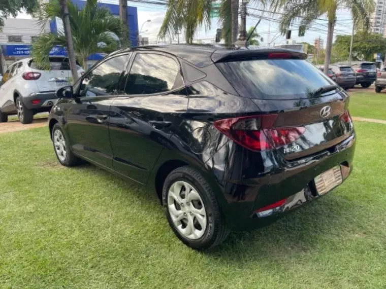 Hyundai HB20 Preto 9