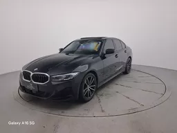 BMW 320i