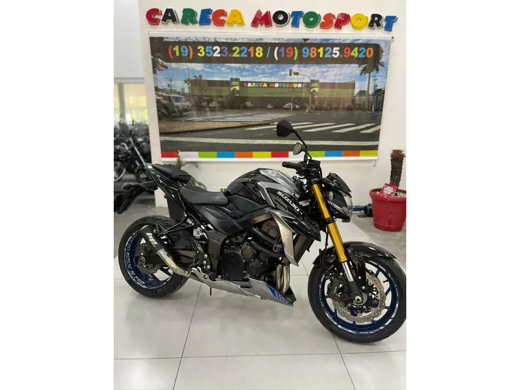 Suzuki GSX-S Preto 6