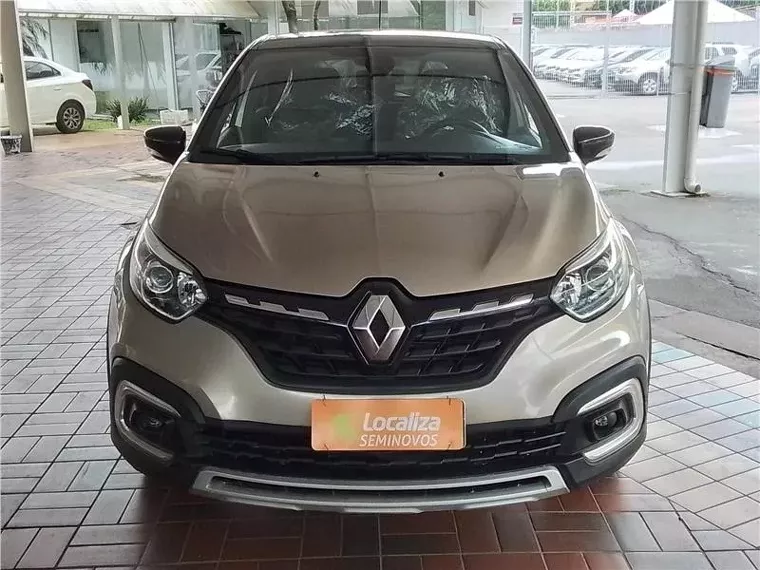 Renault Captur Bege 13