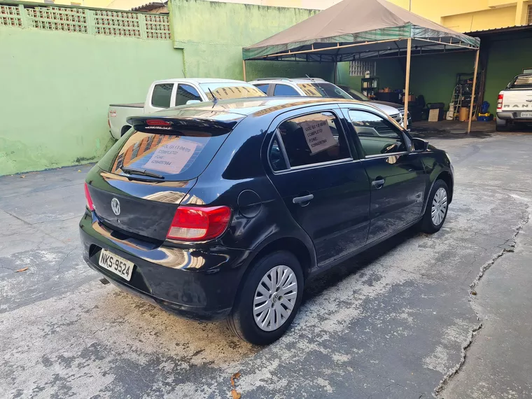 Volkswagen Gol Preto 5