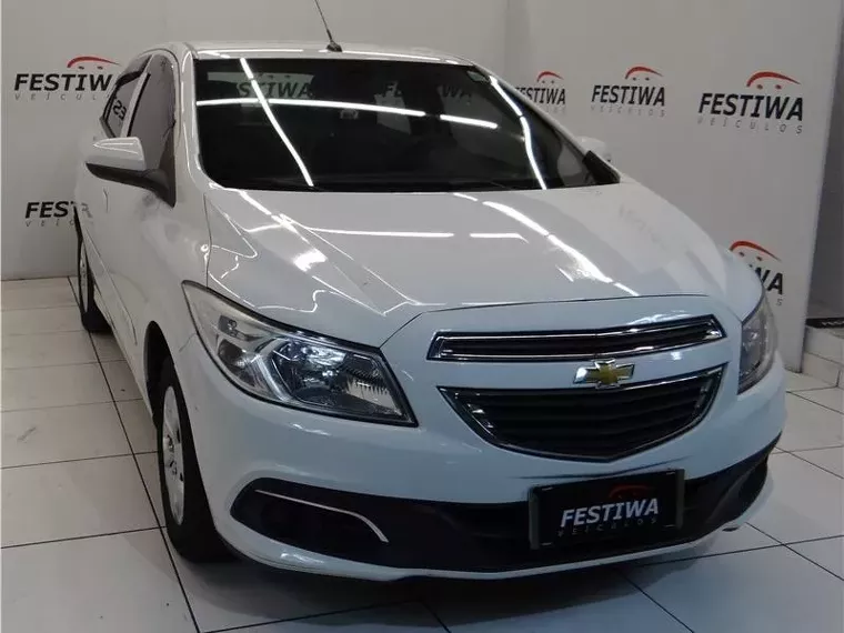 Chevrolet Prisma Branco 8