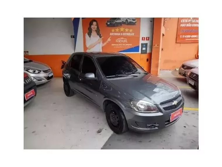 Chevrolet Celta Cinza 5