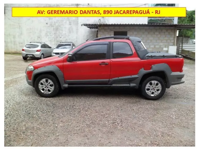 Fiat Strada Vermelho 2