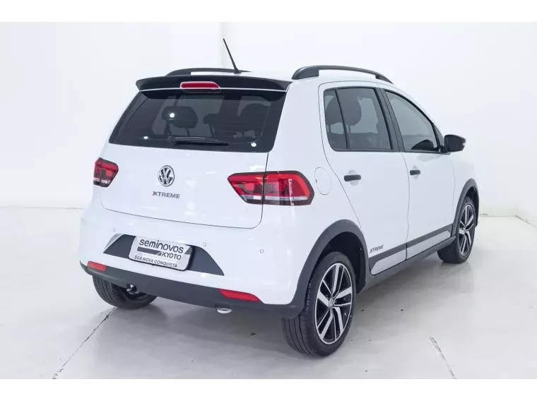 Volkswagen Fox Branco 17