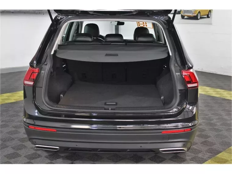 Volkswagen Tiguan Preto 15