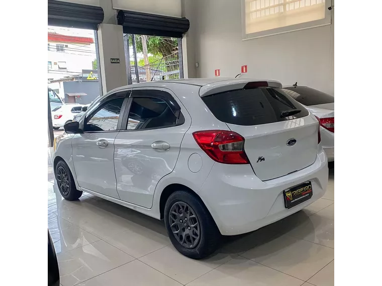 Ford KA Branco 3