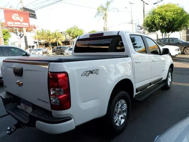 Chevrolet S10 Branco 9