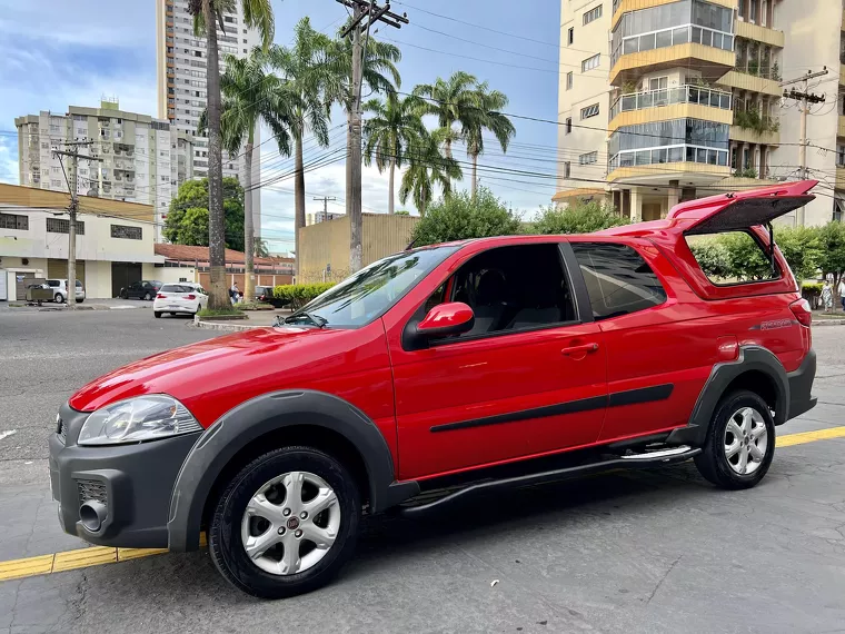 Fiat Strada Vermelho 1